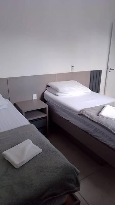 Apartamento Alto Padrao Tenorio 2suites Com Ar, Wifi E Piscina Ubatuba